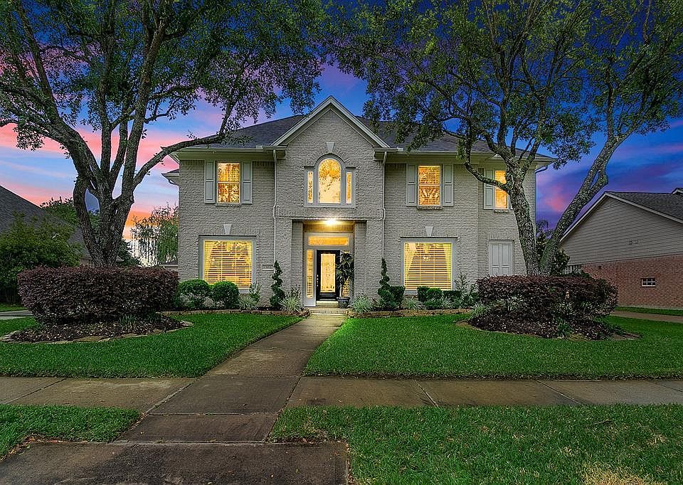 1st image of 13211 Scenic Glade Dr