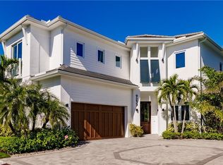 9233 Mercato Way, Naples, FL 34108