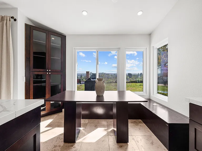 Robinwood Dr — Photo 11