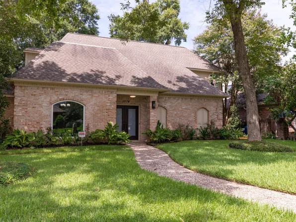 1014 Riverlace Dr, Houston, TX 77079