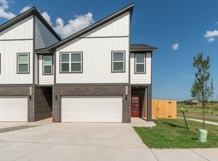 19502 Molly Pl, Edmond, OK 73012