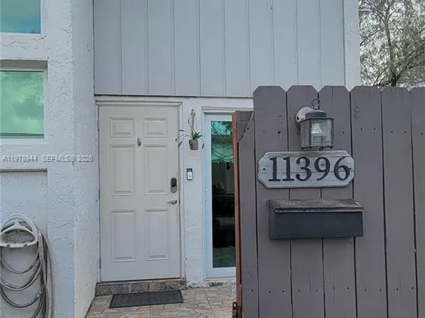 11396 SW 65th St, Miami, FL 33173