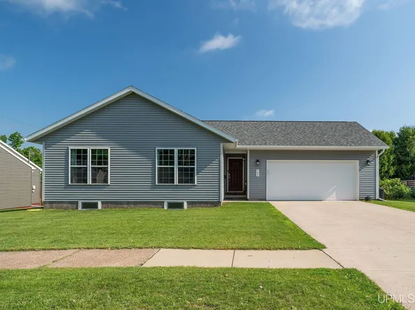 721 Duncan Ave, Ishpeming, MI 49849