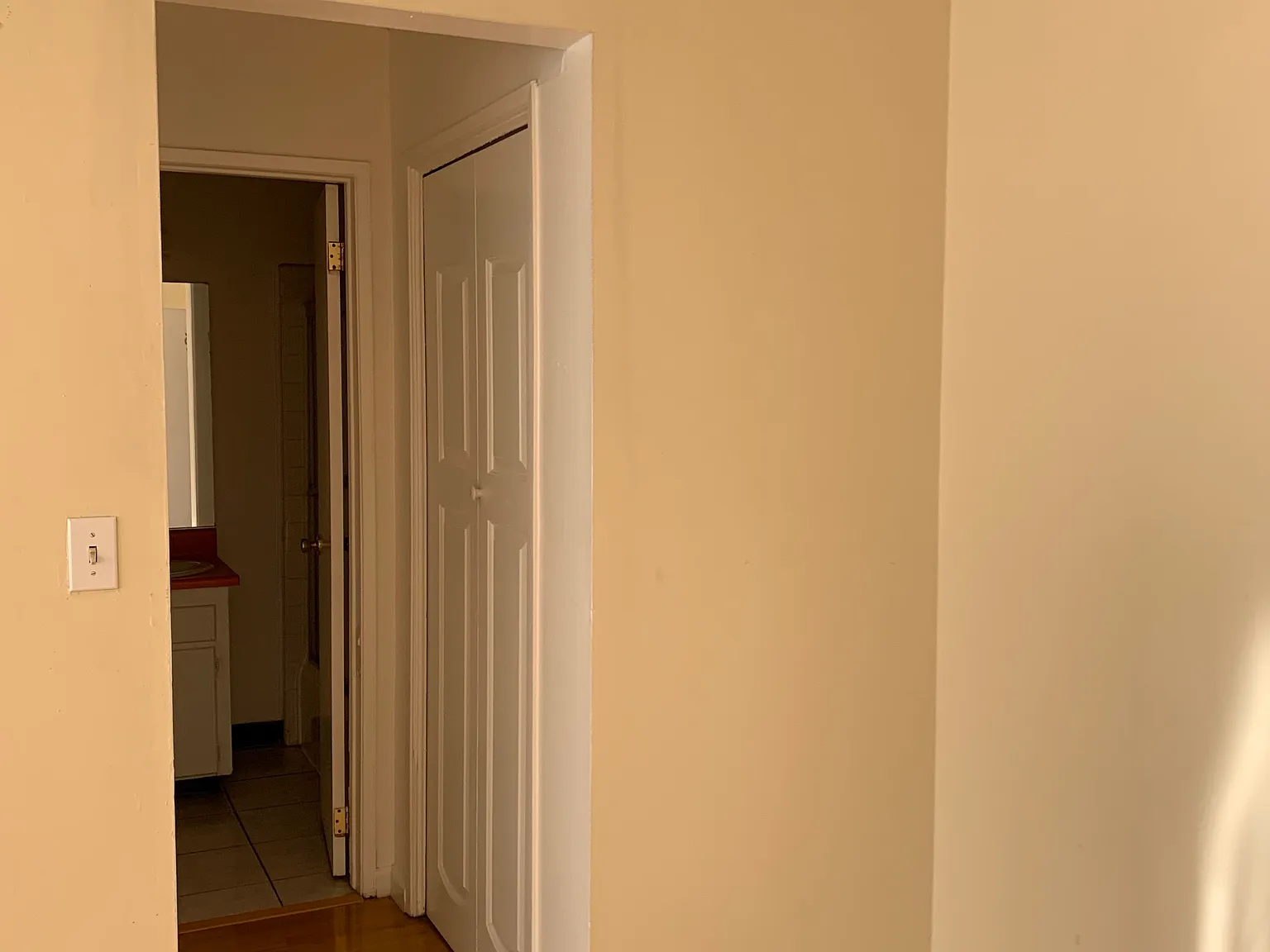 Studio, 500 sqft, $1,510 — Photo 2