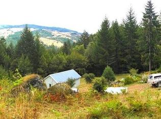 3350 Mountain View Ln, Eureka, CA 95549