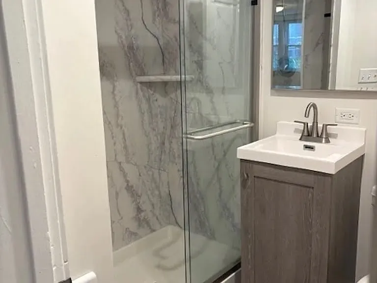 847 Hannah Ave #1RB — Photo 4