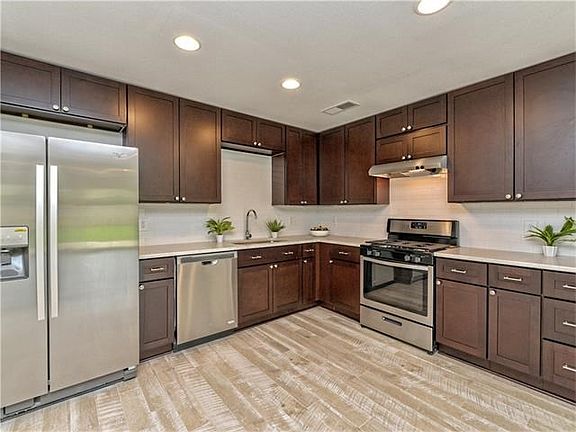 2nd image of 5108 Greenheart Dr