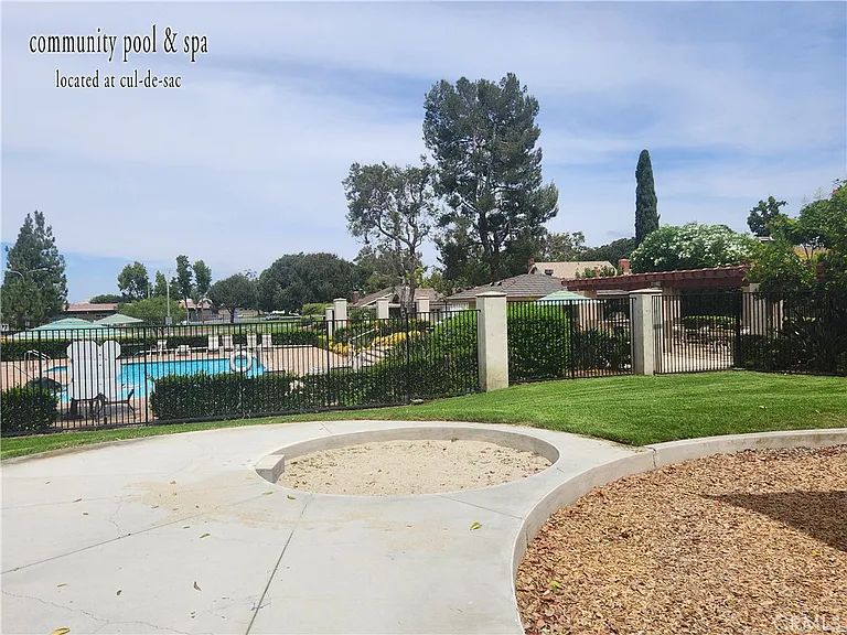 5022 Paseo Dali — Photo 14