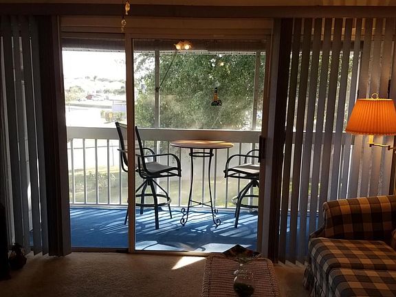 LIVING ROOM / PORCH VIEW