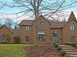 15 Teal Dr, Pittsburgh, PA 15238