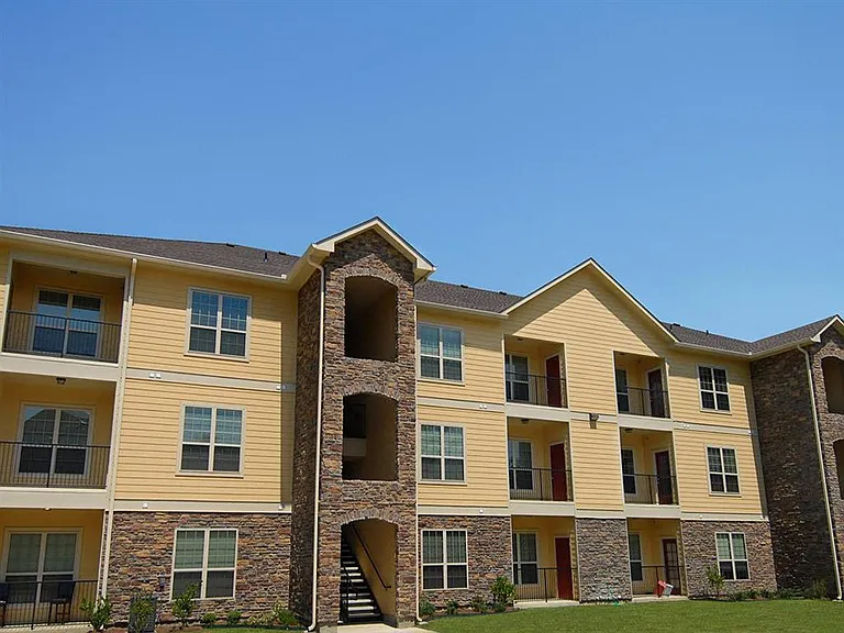 Abita View Apartments — Photo 31