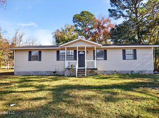 3202 Bemis Ave, Gautier, MS 39553