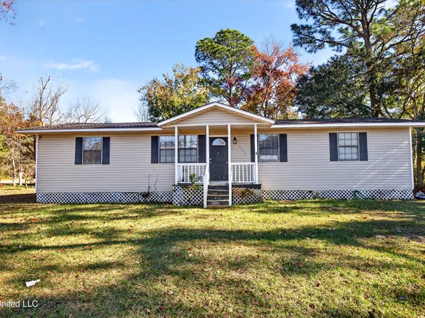 3202 Bemis Ave, Gautier, MS 39553