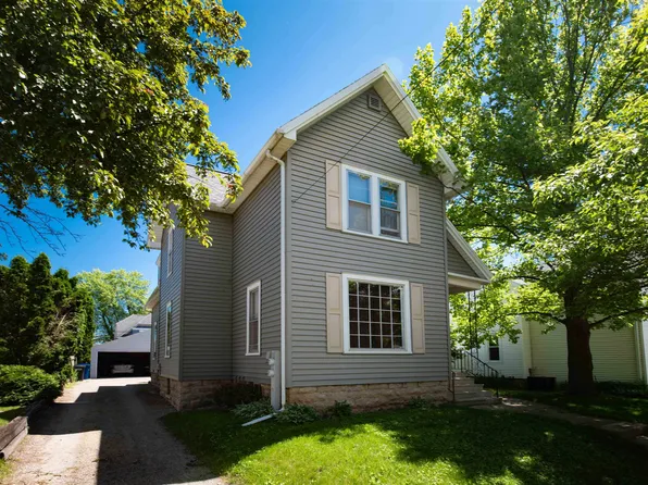 644 Boyd St, Oshkosh, WI 54901