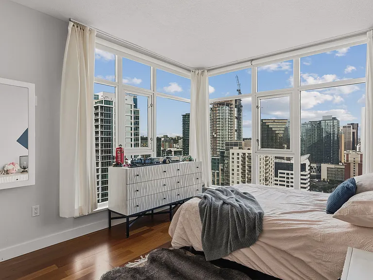 1199 Pacific Hwy #2903R — Photo 16