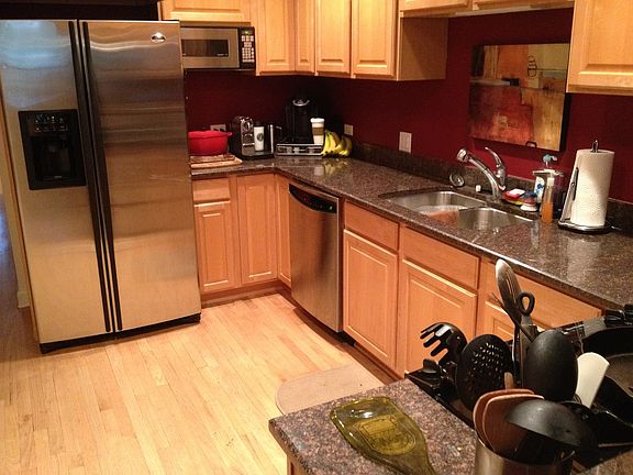 4th image of 3613 N Ashland Ave