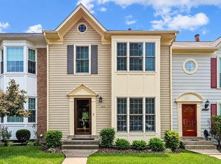 5250 Stoney Branch Ct, Centreville, VA 20120