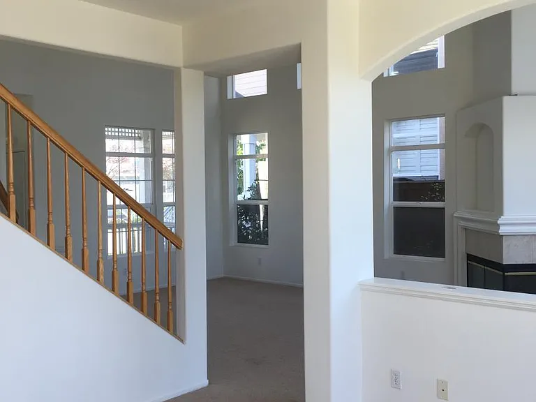 671 Bennett Ave — Photo 6