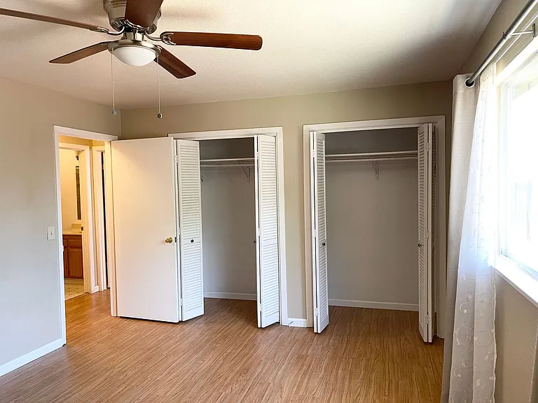 8713 Windsor Rd — Photo 9