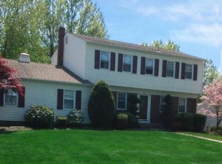 33 Deauville Dr, Parsippany, NJ 07054