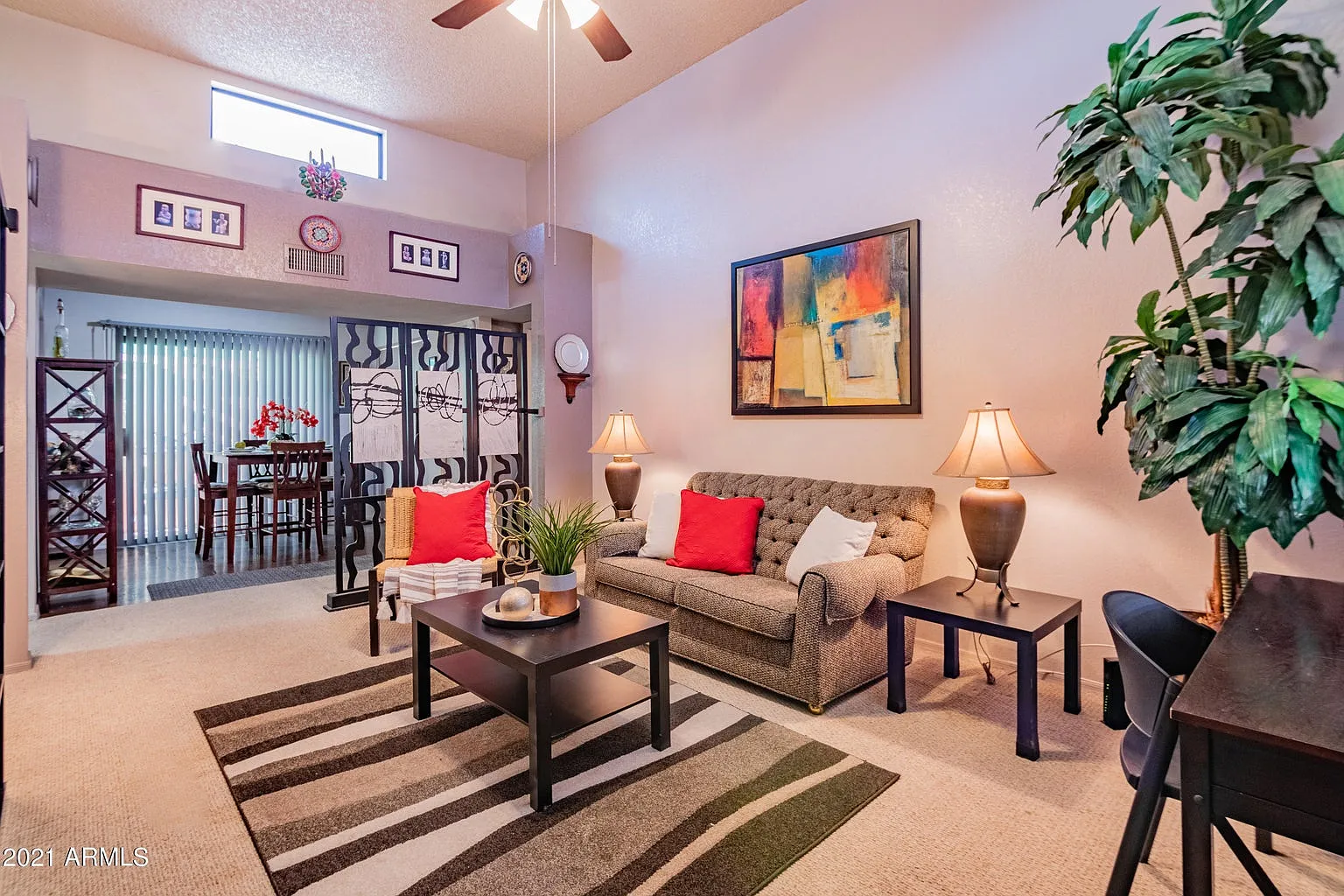 2 bed, 871 sqft, $1,699 — Photo 3