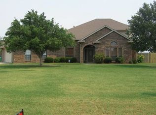 5 NW Wentwood Hill Dr, Lawton, OK 73505