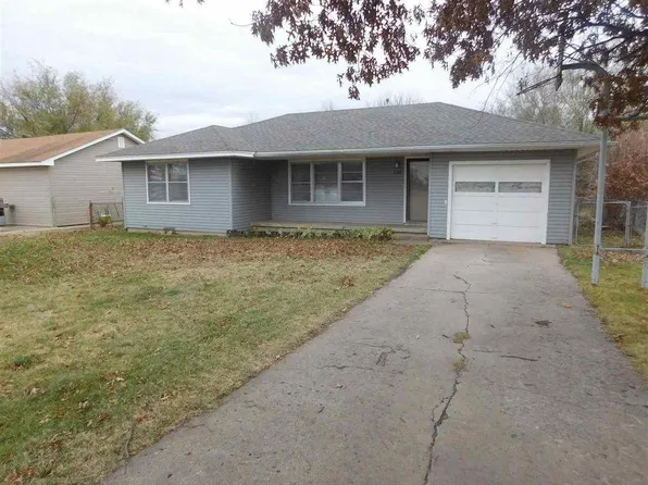 1101 W Coolidge Ave, Blackwell, OK 74631