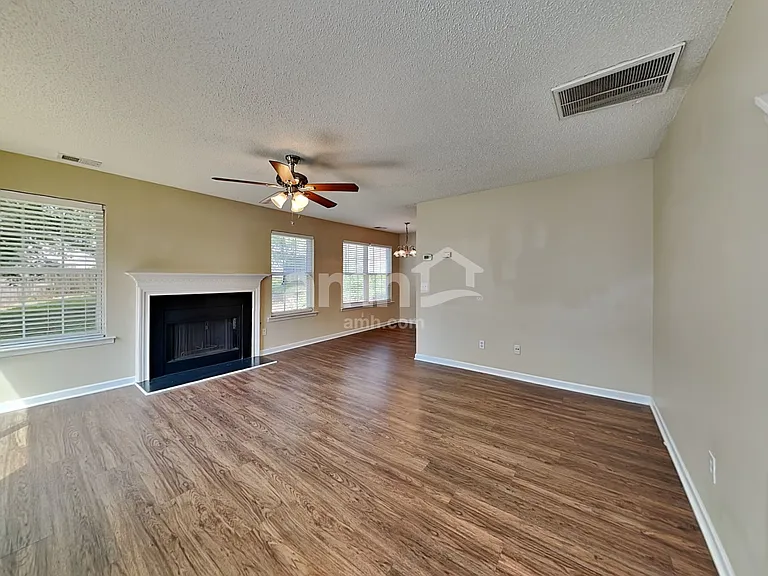 3134 Marcony Way — Photo 7