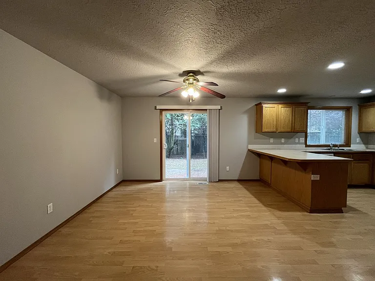 3810 SE 117th Pl — Photo 13