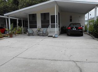 33213 Sand Dune Ln, Leesburg, FL 34788