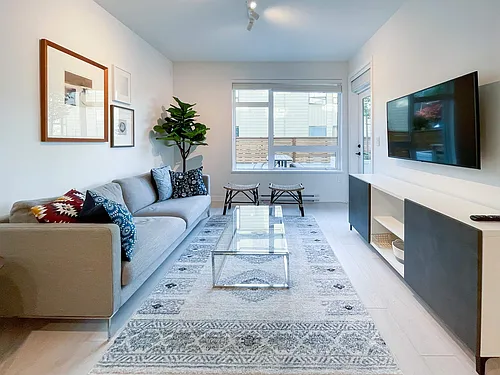 3018 Saint George St #112 Photo 1