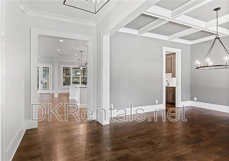 2272 Abby Ln NE — Photo 18