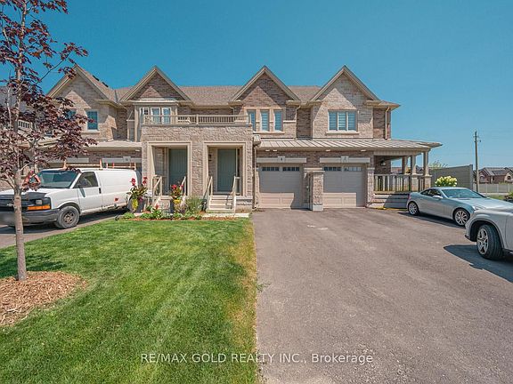 2nd image of 4 Kiernan Cres N