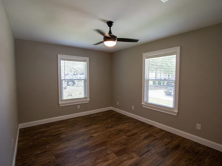 91 Faron Cir — Photo 15