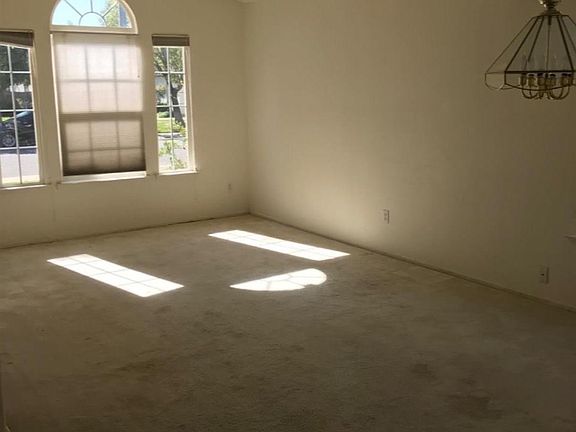 5th image of 4847 Kimball Hill Cir