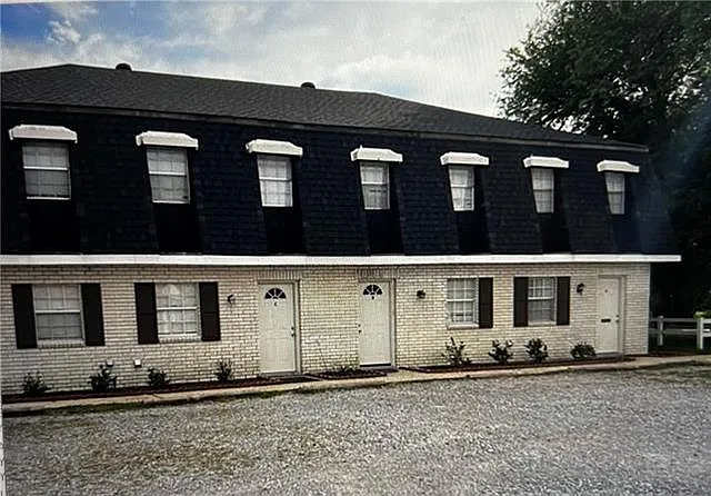 203 Maryland Dr #B