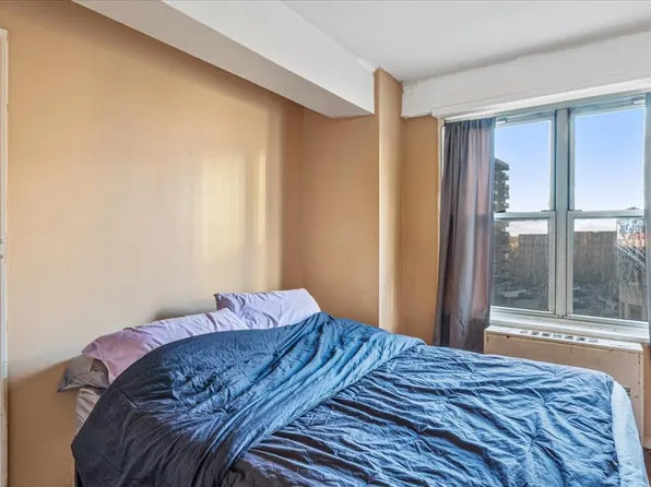 107-40 Queens Boulevard image 11 of 21