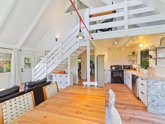 5th image of 35-2066 Nanu St