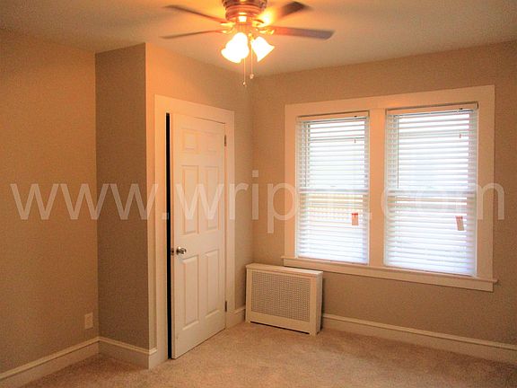 3rd image of 22 High St