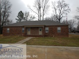1 Davis Cir, Jacksonville, AR 72076