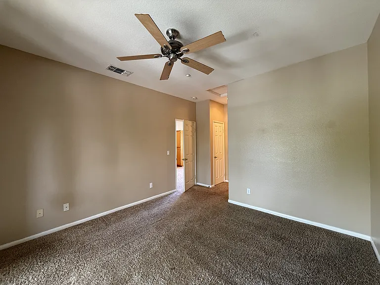 6331 Citracado Cir — Photo 15