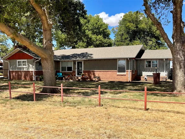 14246 State Highway 240 W, Electra, TX 76360