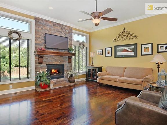 5th image of 4318 N 112th St