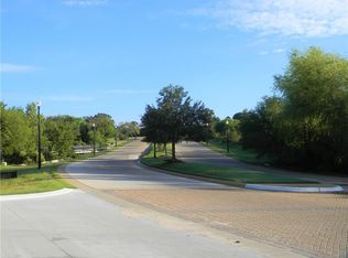 2807 Maroon Ct, Bryan, TX 77807