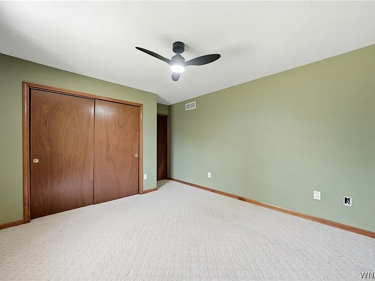 555 Lakeview Ave — Photo 13