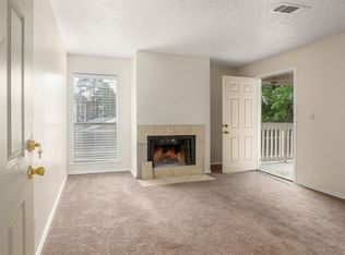 2501 Gulf Fwy APT 7A, Dickinson, TX 77539