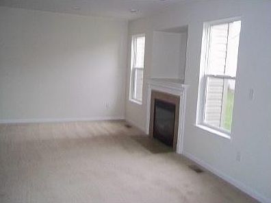 2nd image of 2262 Woodale #38