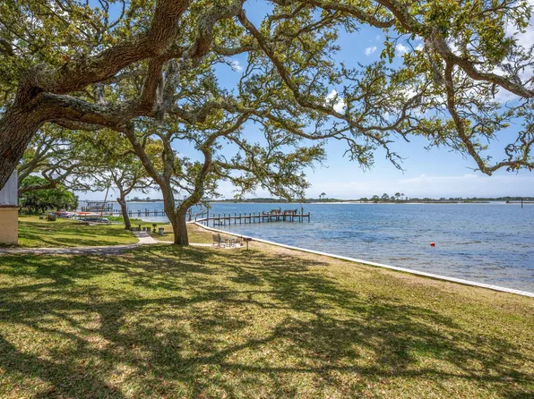 209 W Miracle Strip Pkwy APT C307, Mary Esther, FL 32569