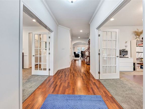 2nd image of 209 Boardwalk Dr