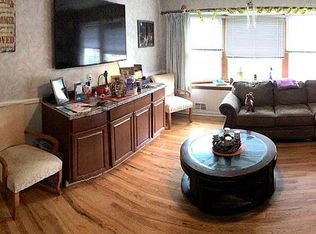 825 Bartlett Pl, Toms River, NJ 08753